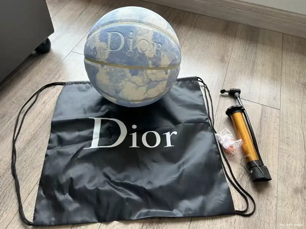 BASKETBALL DIOR 0629